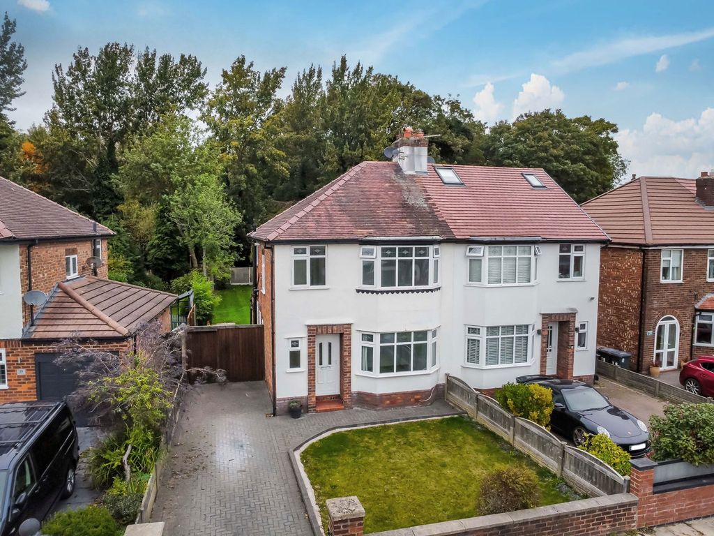 Property photo 1 of 32