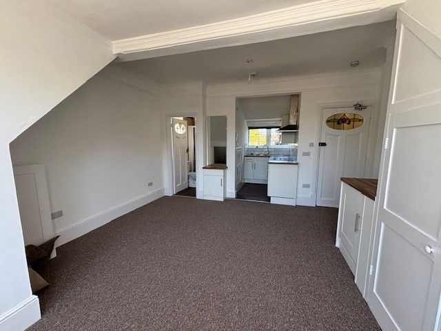 Property photo 3 of 10 Living Room
