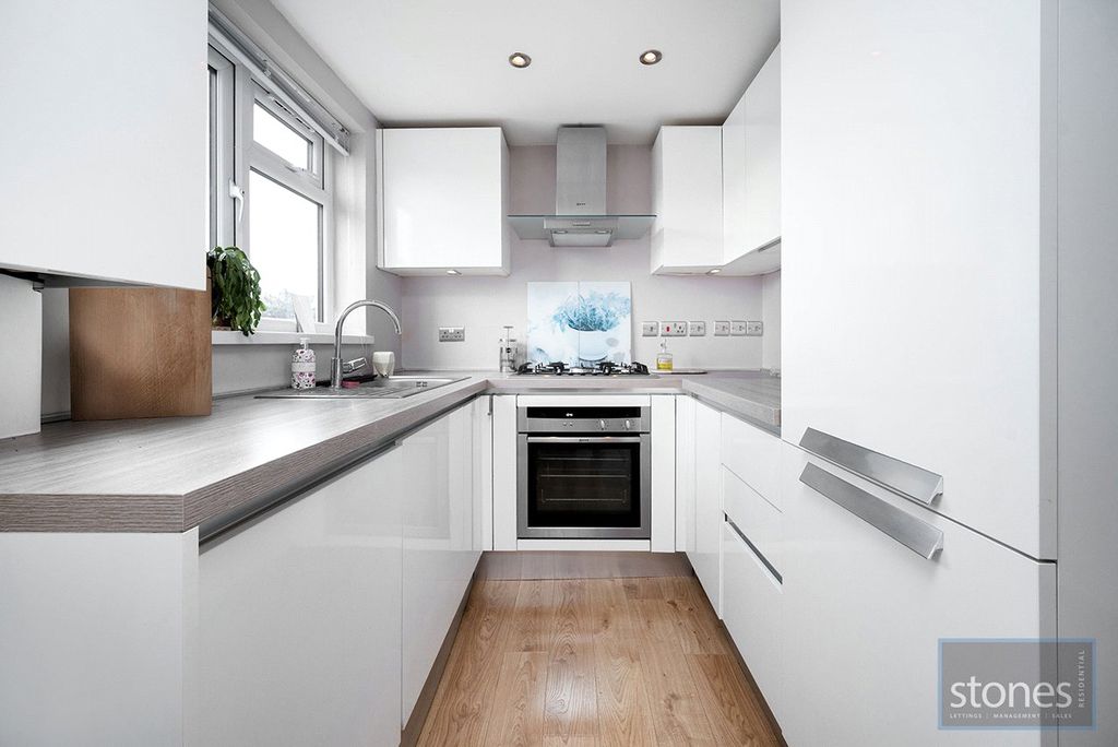 Property photo 2 of 11 Picture No. 05