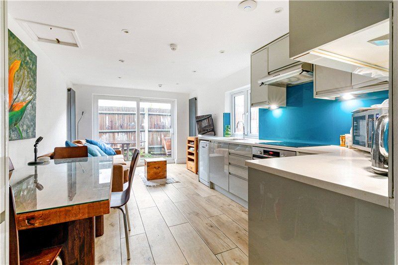 Property photo 2 of 12 Picture No. 03