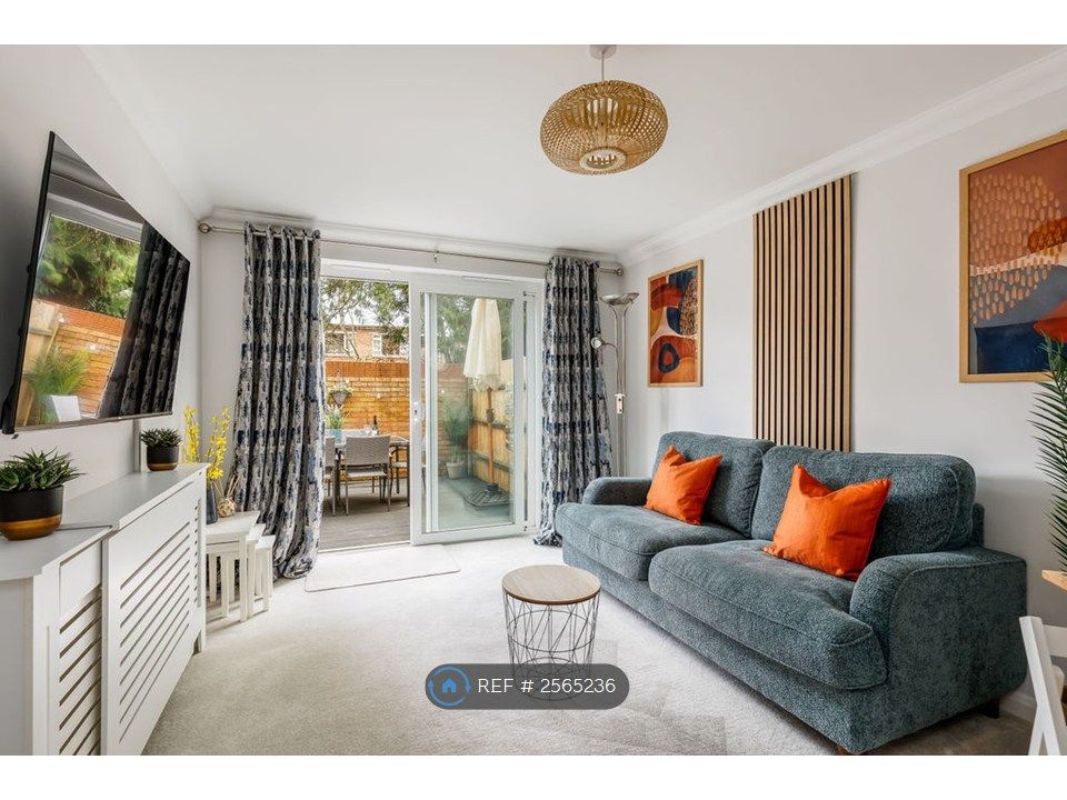 Property photo 1 of 35