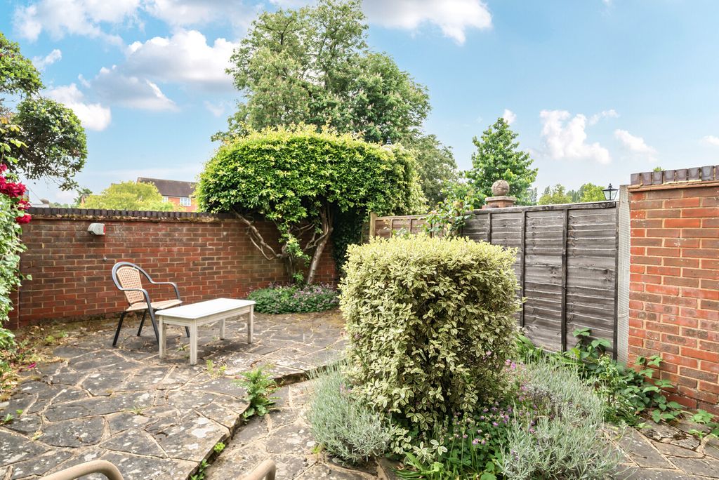 Property photo 2 of 18 1296600-2-682B0Fd...