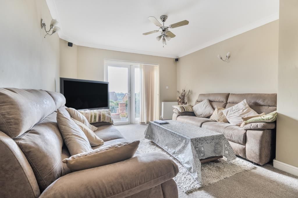 Property photo 2 of 20 Reception