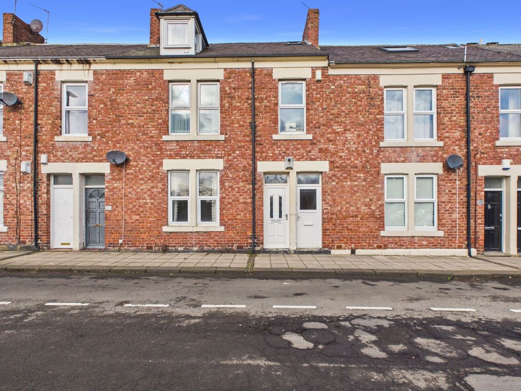 Property photo 1 of 10 External