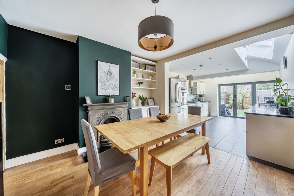 Property photo 3 of 14 Dining Room