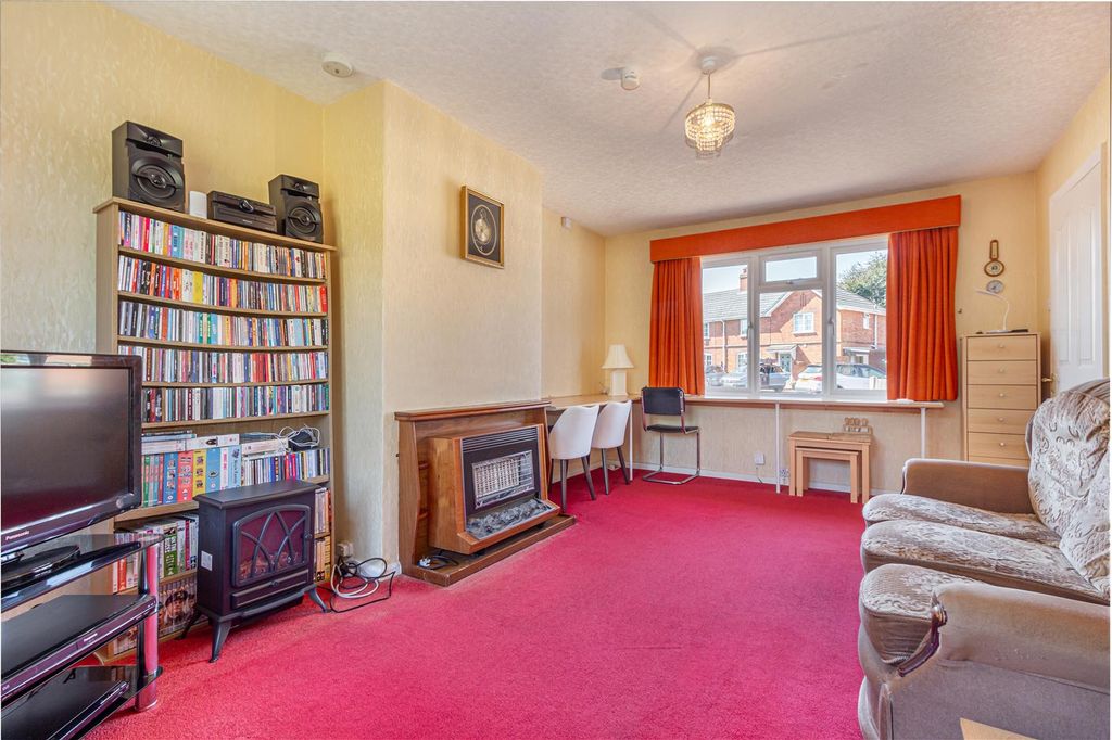 Property photo 3 of 23 Living-Room-3.Jpg