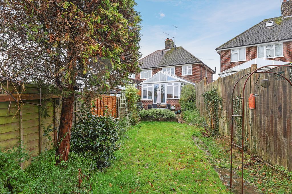 Property photo 2 of 14 Picture No. 13