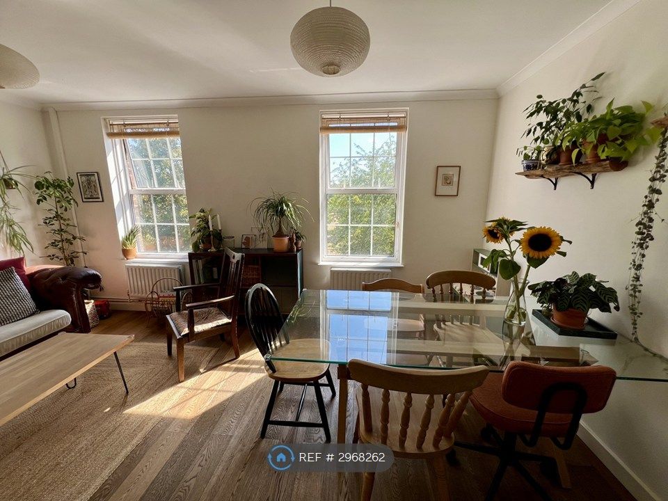 Property photo 3 of 19