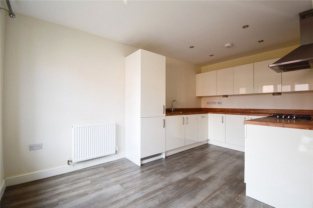 Property photo 3 of 13 Picture No. 12
