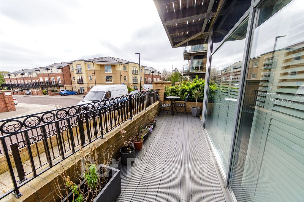 Property photo 3 of 13 Picture 3