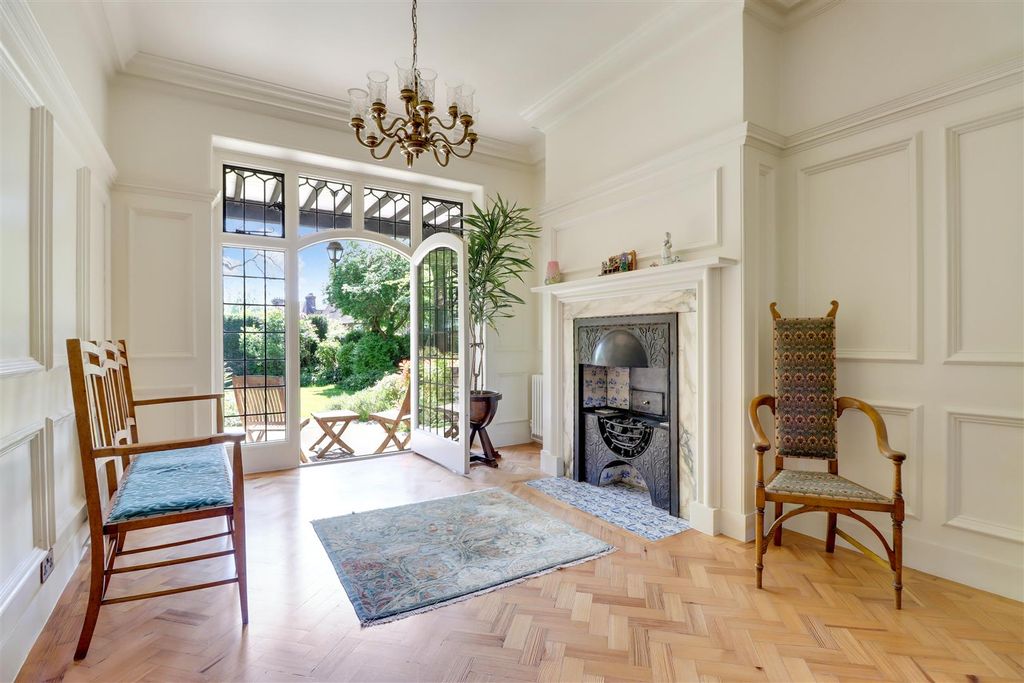 Property photo 2 of 19 Patio Door2.Jpg