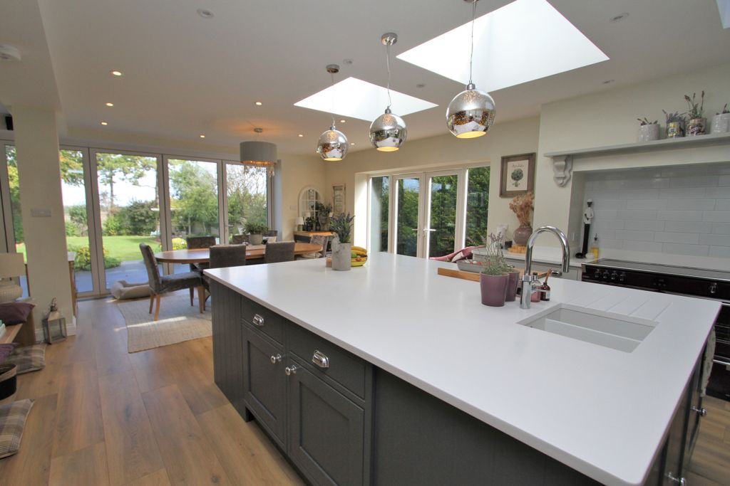 Additional image 13 of 5 bed detached house for salePrideaux Road, Eastbourne BN21