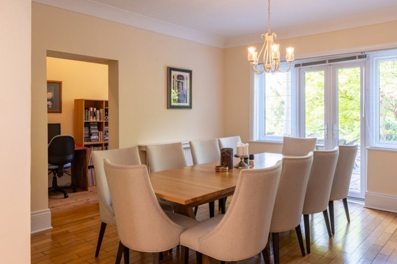 Property photo 3 of 38 Stow-Park-25_4768-Bccc-A1c9-85c4-d45d-Fe7A-52c6-A5