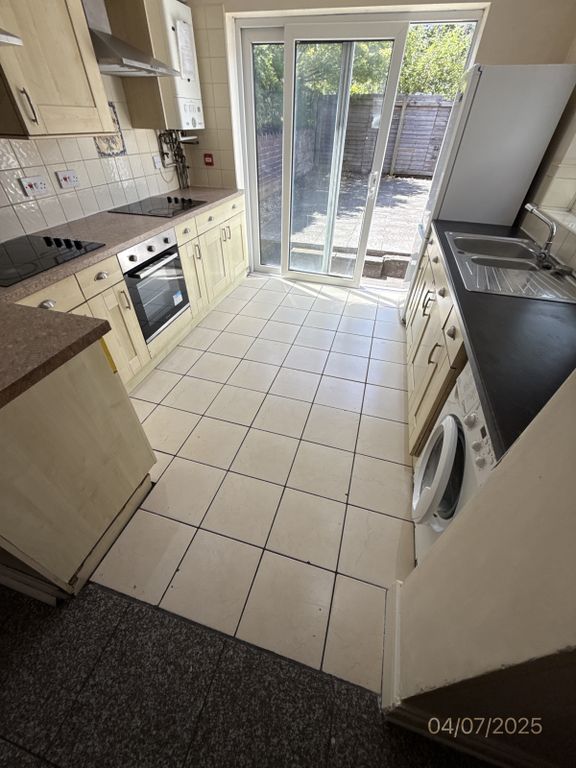 Property photo 3 of 28 Gallery