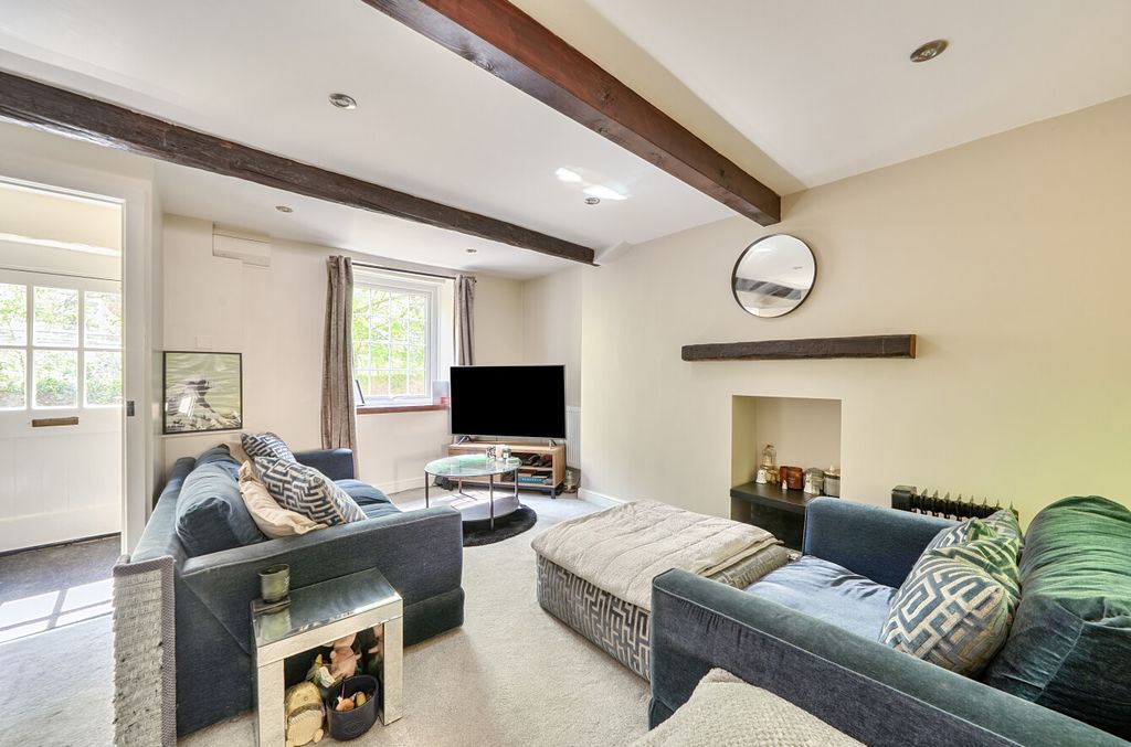 Property photo 2 of 15 1456791-12-6A01B5...