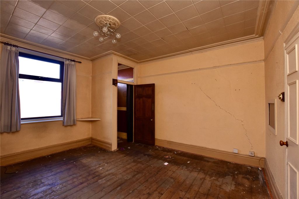 Property photo 2 of 15 Picture No. 02