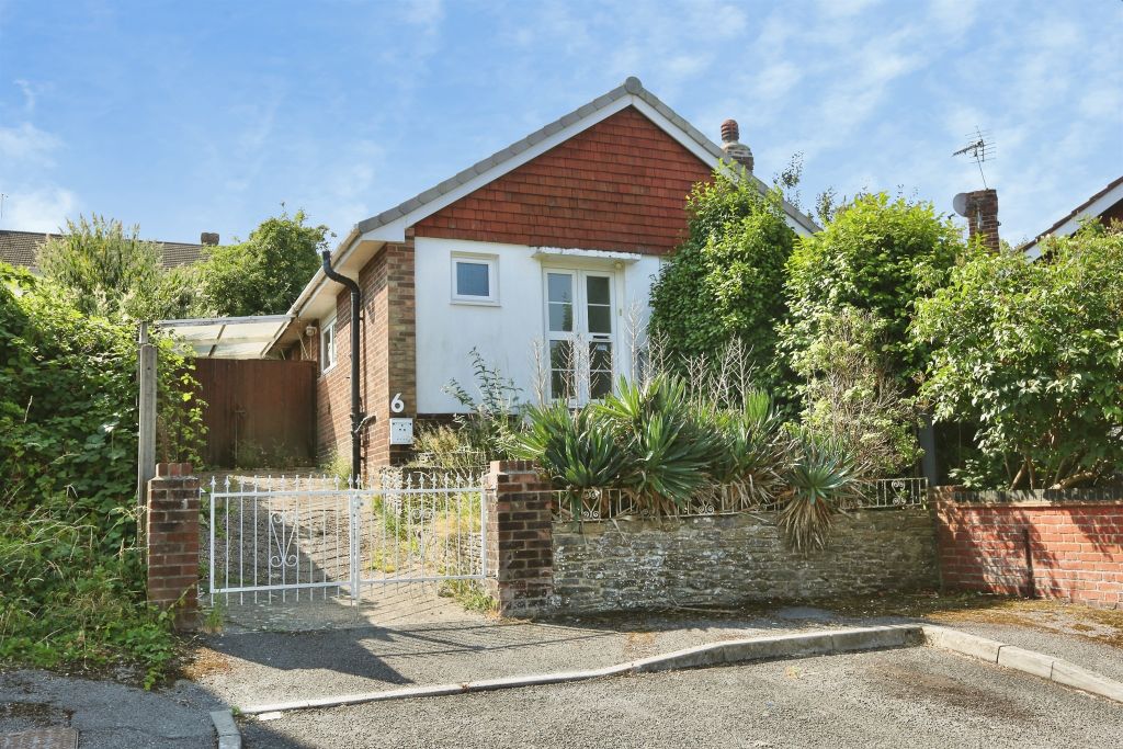 Property photo 1 of 13