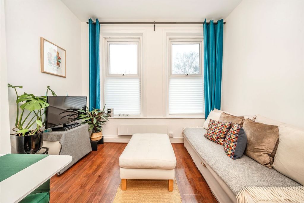 Property photo 2 of 4