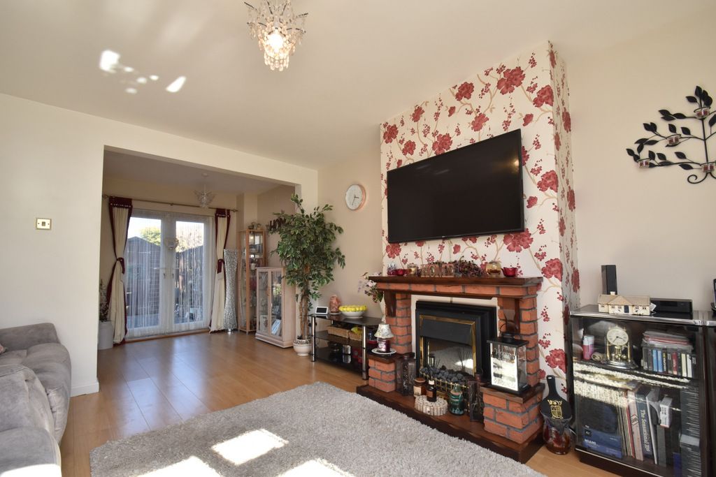 Property photo 3 of 18 Dsc_1182