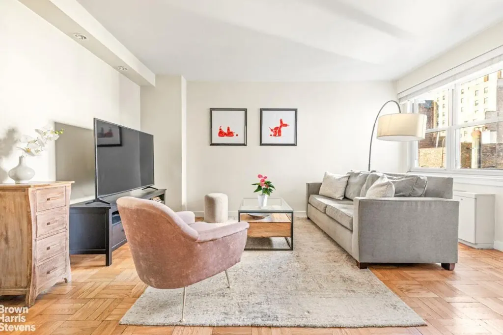 Property photo 2 of 8 <Alttext/>