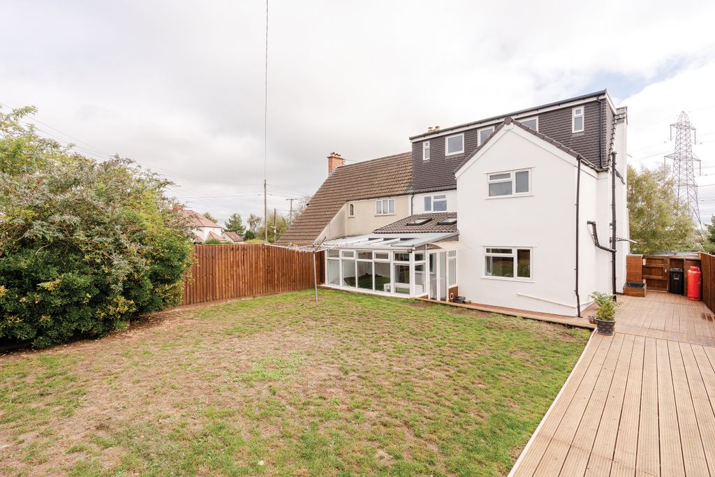 Property photo 2 of 30 Photo 35