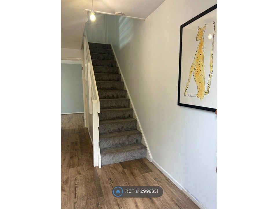 Property photo 3 of 12 Stairs