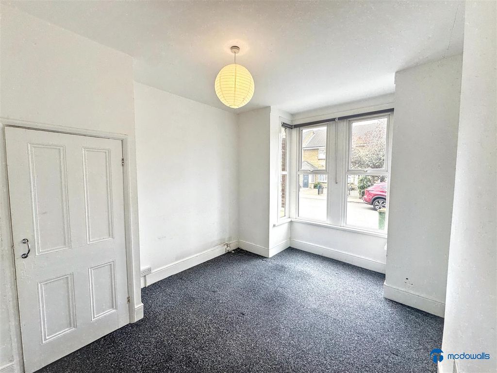 Property photo 3 of 15 3.Jpg