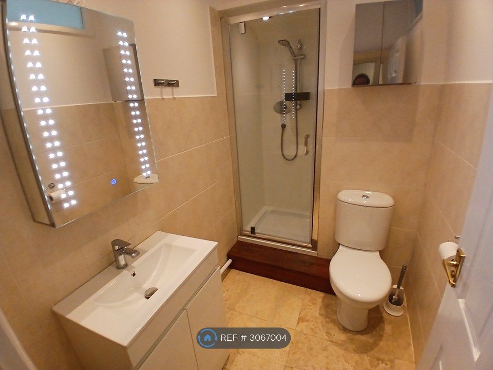 Property photo 3 of 29 Top Floor Bathroom