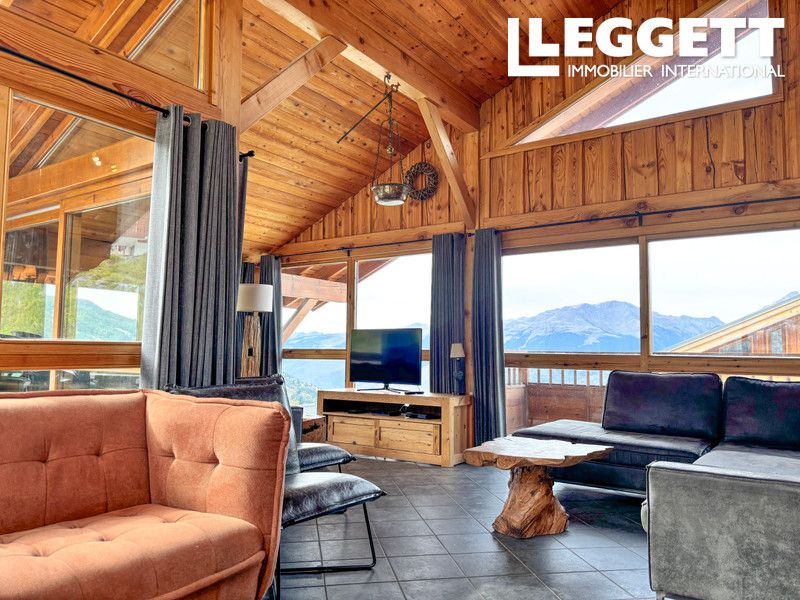 Property photo 3 of 10