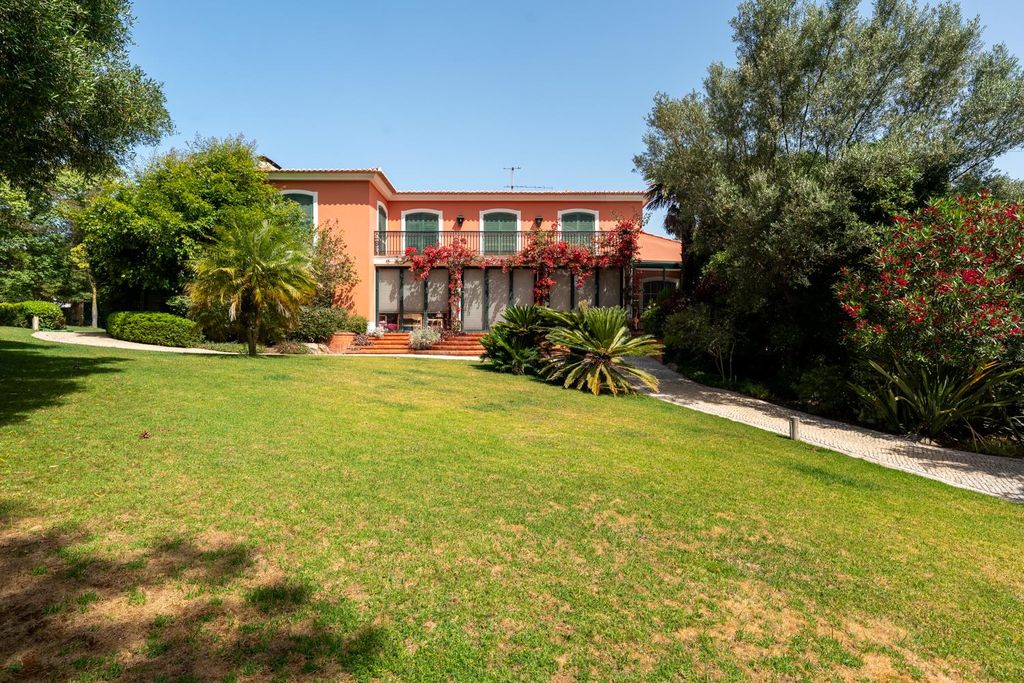 Property photo 1 of 19 Image