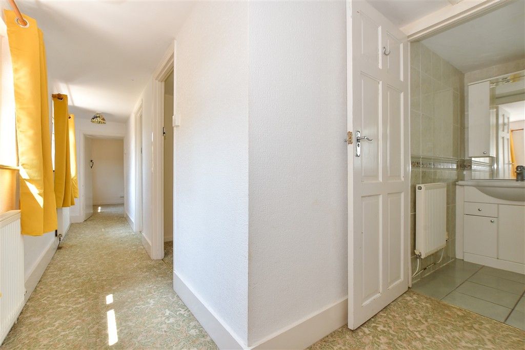 Property photo 3 of 11 Internal Lifestyle Photograph
