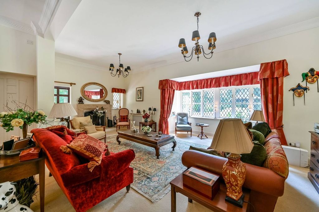Property photo 1 of 29