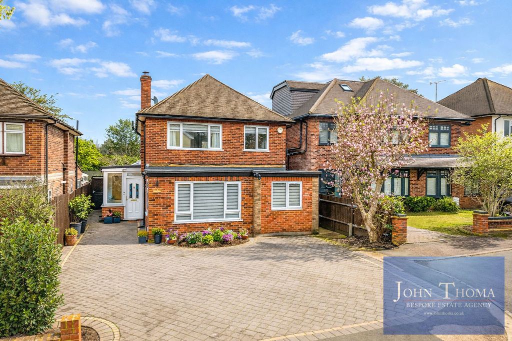 Property photo 1 of 27 Photo 1