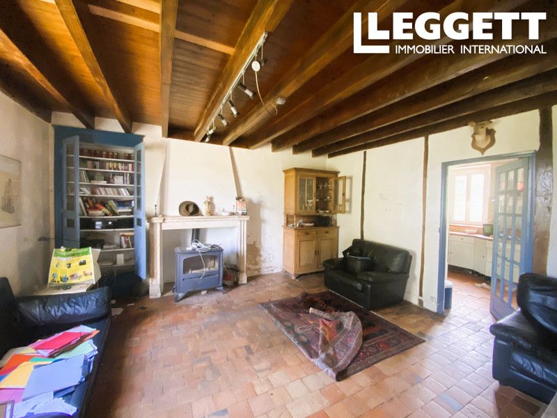 Property photo 2 of 10