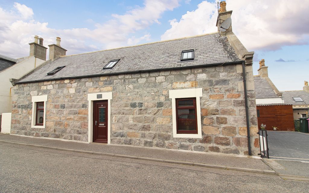 Property photo 1 of 23