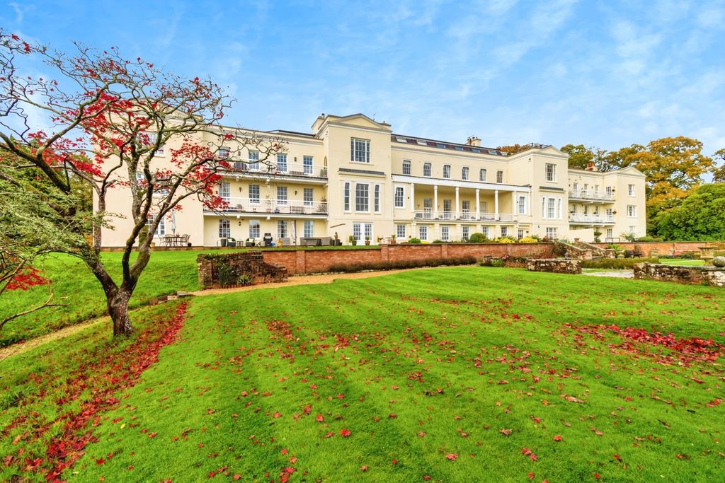 Property photo 1 of 17 Photo