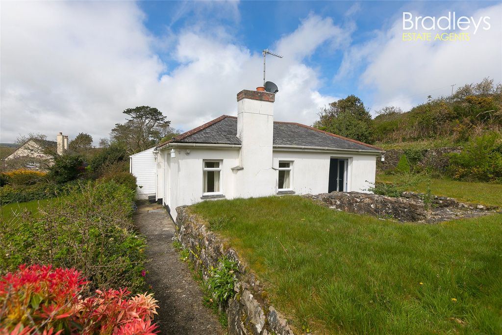 Property photo 2 of 16 Picture No. 32