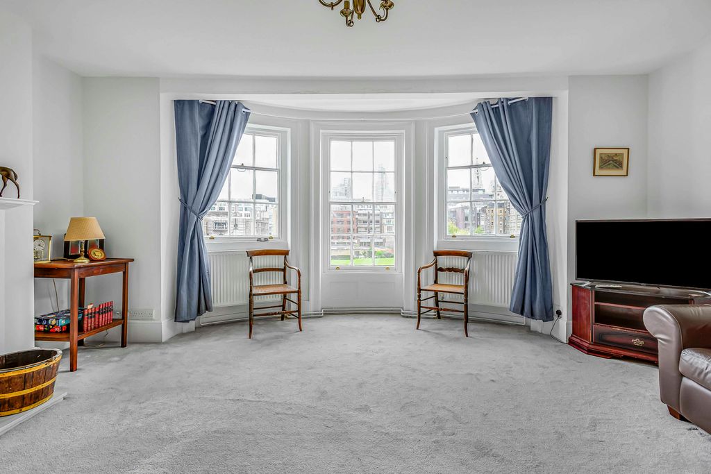 Property photo 1 of 16 Reception Room