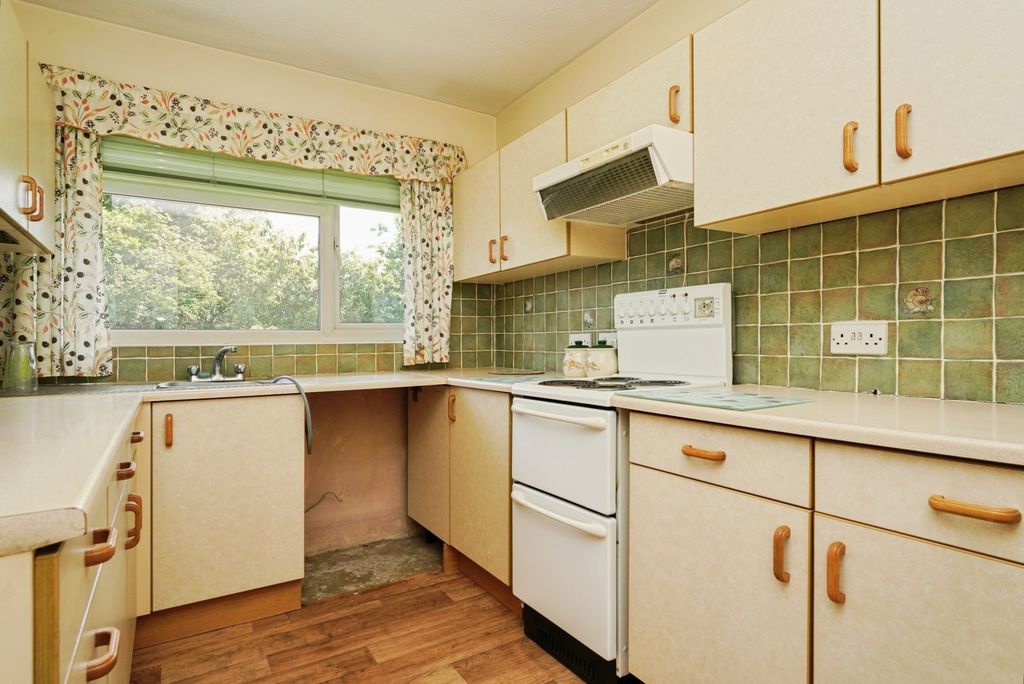 Property photo 2 of 11 Photo