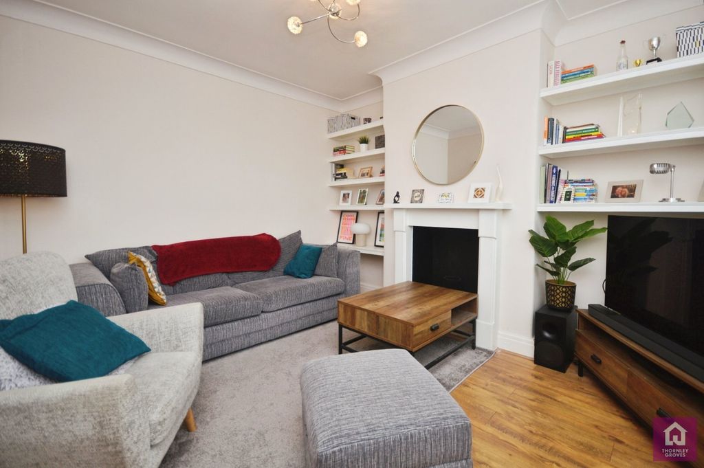 Property photo 2 of 14 Living Room