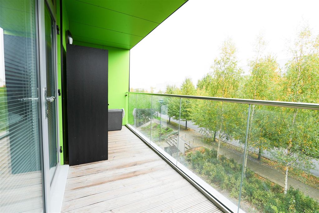 Property photo 3 of 16 006.Jpg