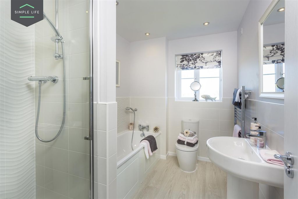 Property photo 3 of 3 Lyn_Bathroom.Jpg