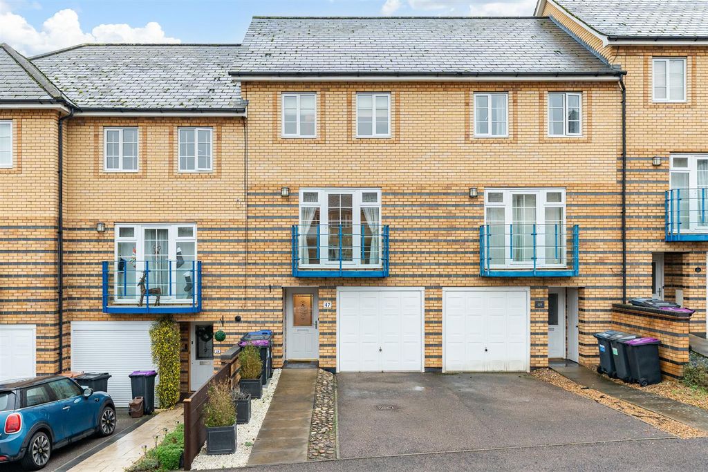 Property photo 1 of 24 External.Jpg