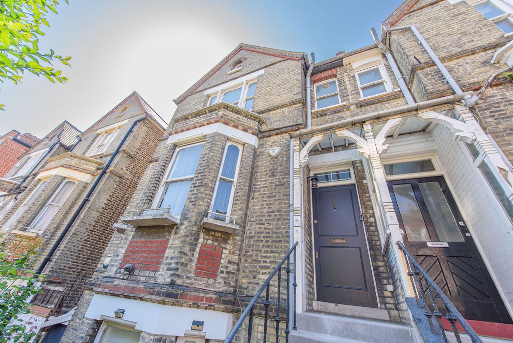 Property photo 1 of 10