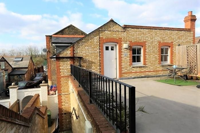 Property photo 3 of 14 3