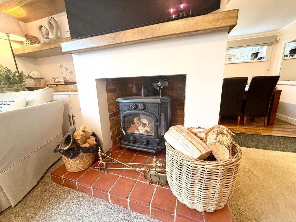 Property photo 3 of 39 Open Fire