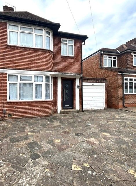 Property photo 2 of 13