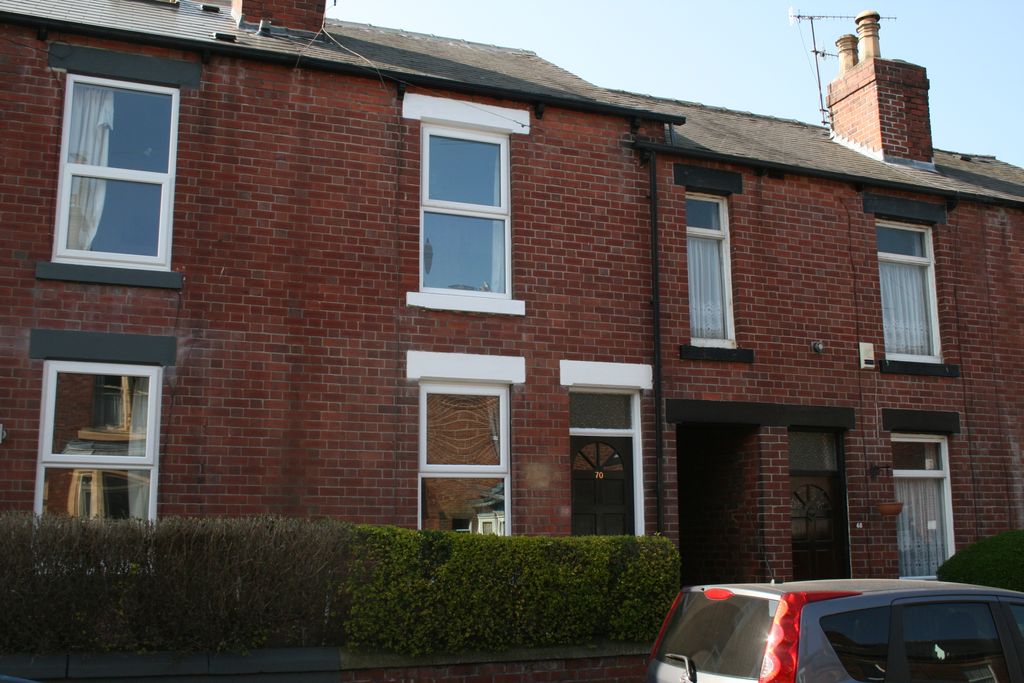 Property photo 1 of 4