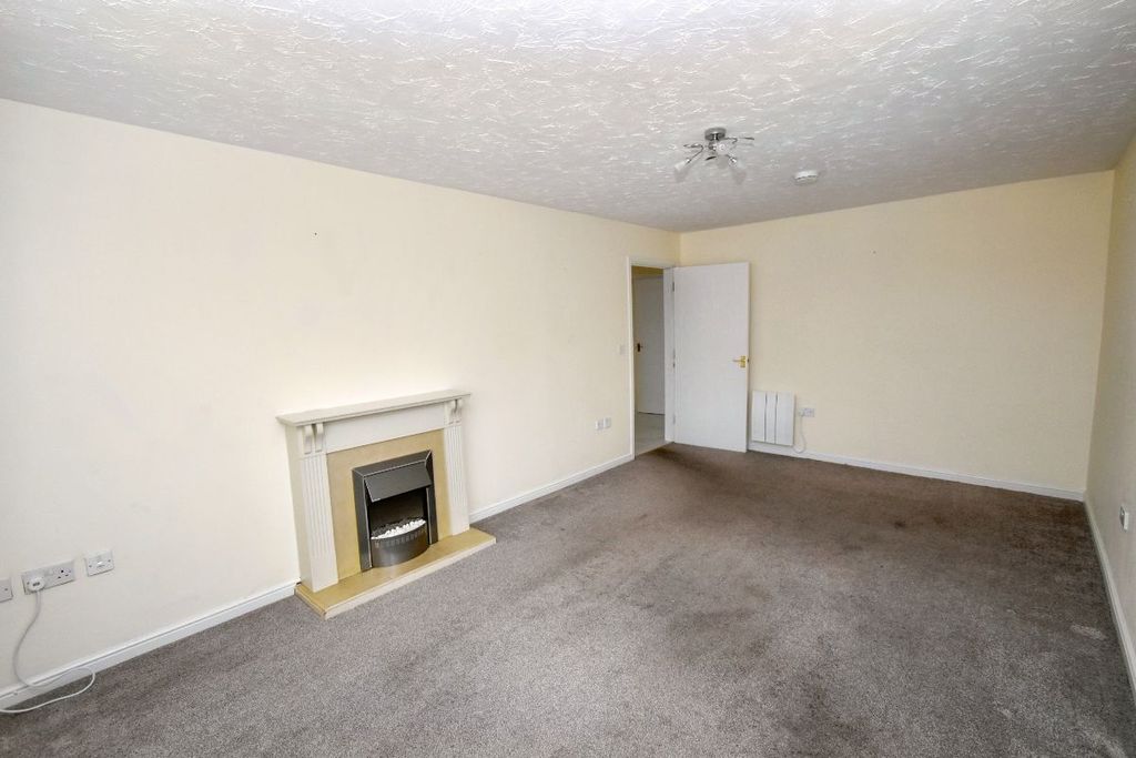 Property photo 3 of 9