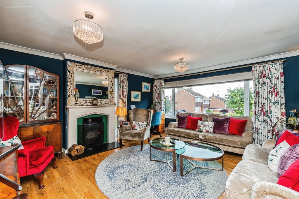Property photo 3 of 20 Pbox-Img.Jpg